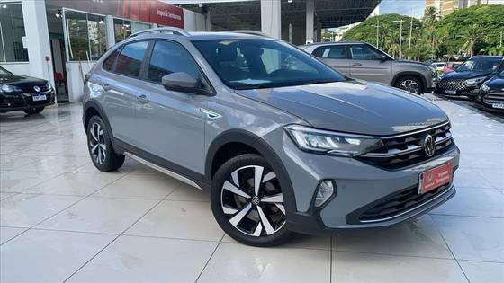 VOLKSWAGEN NIVUS 1.0 200 TSI TOTAL FLEX HIGHLINE AUTOMÁTICO